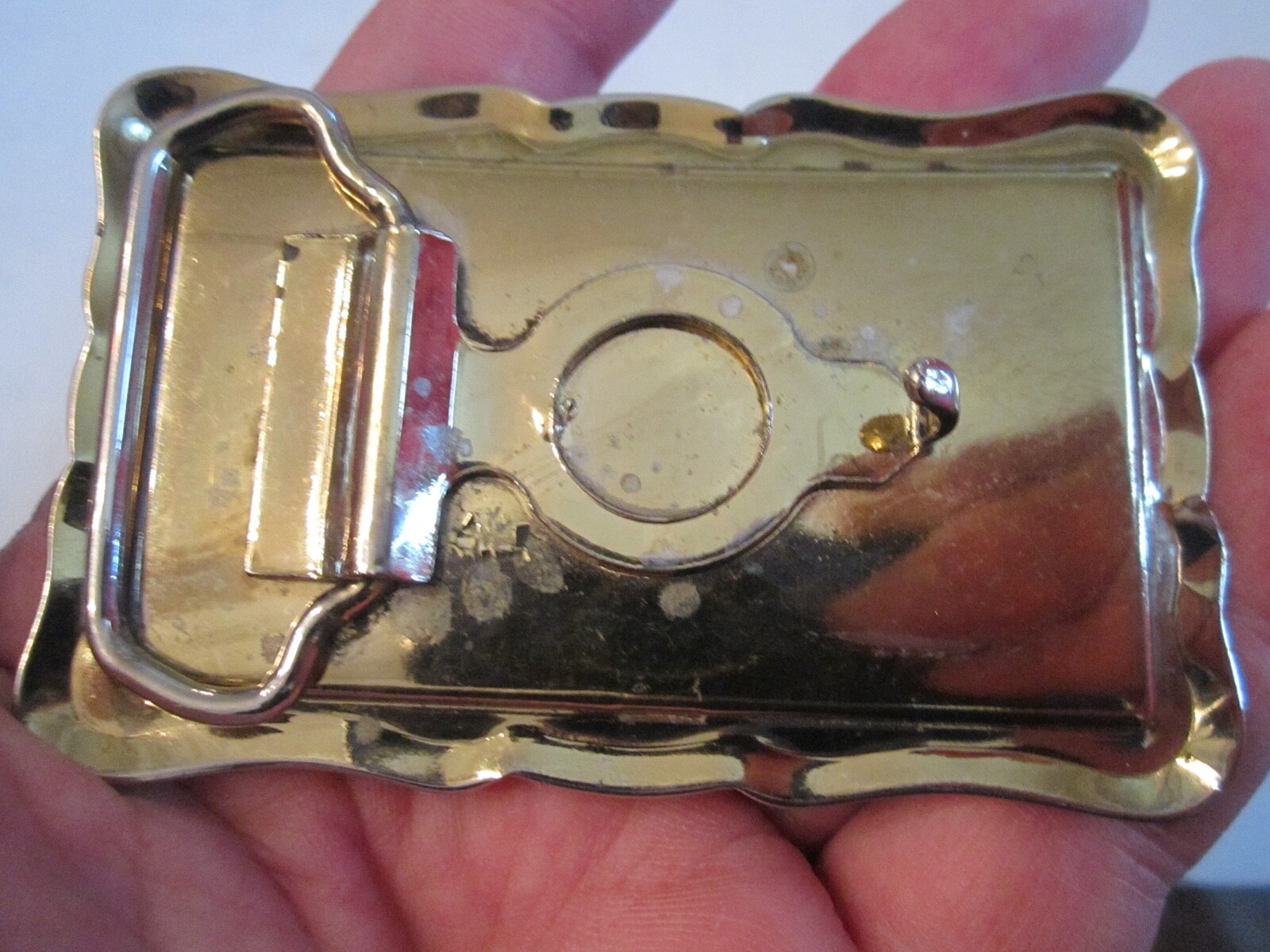 TRI COLOR PLATED FLOWER DESIGN BELT BUCKLE – VINTAGE – 3 1/2&Prime; X 2 1/4&Prime; – GW6