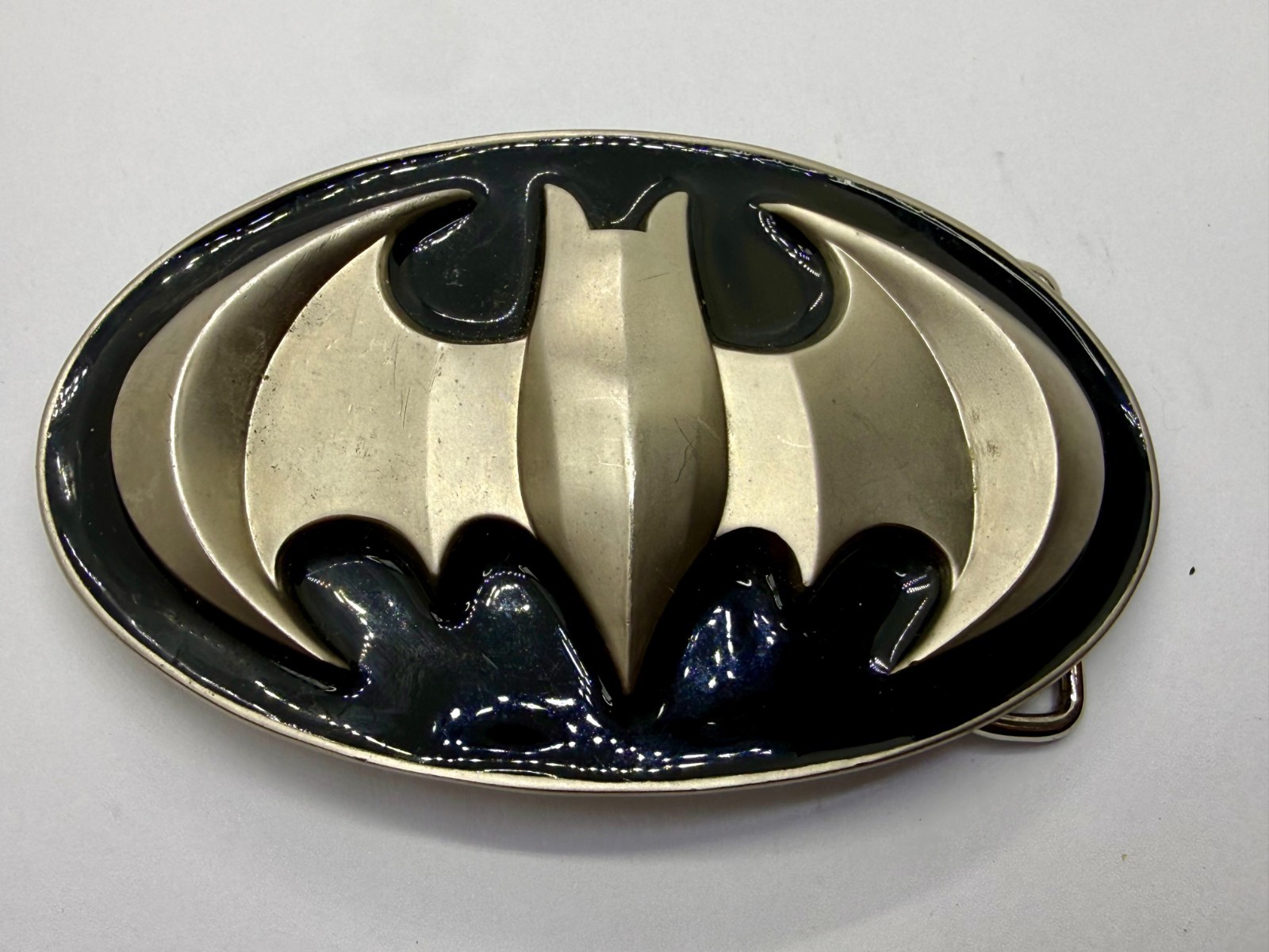 Batman DC Comics Superhero S07 Black & Silver Color Used Oval Belt Buckle