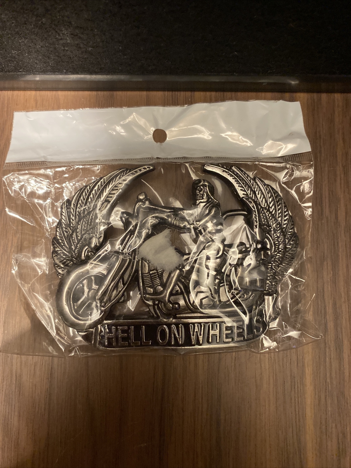 Metal Hell on Wheels Skeleton on Motorcycle w/Wings Belt Buckle