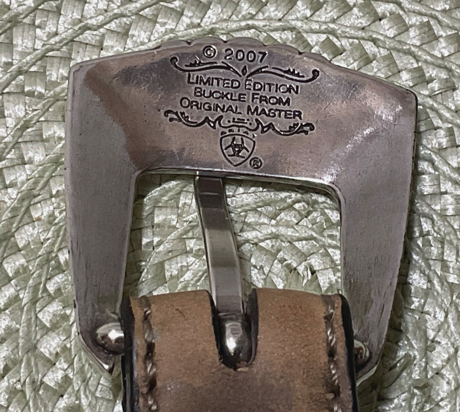 VTG Ariat Limited Edition Original Master Buckle Belt Mens 46 Brown Leather 2007