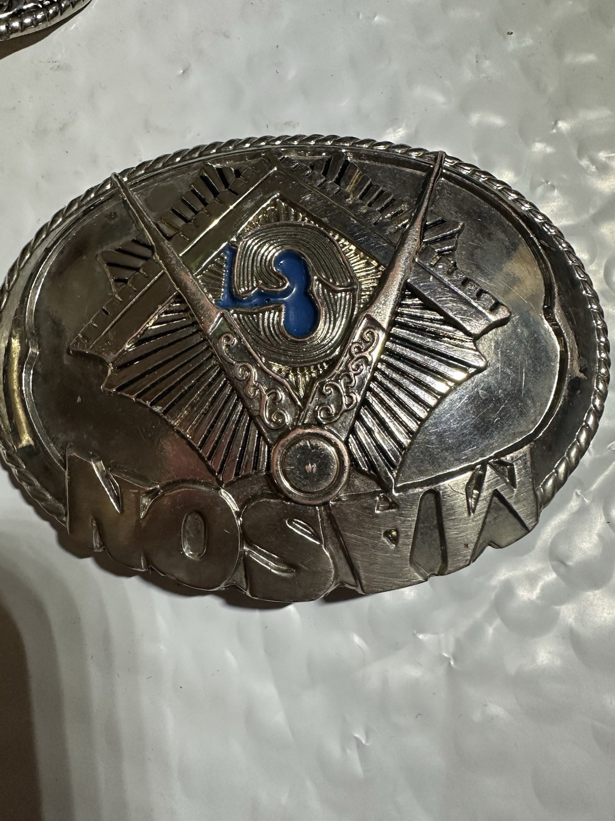SILVER (IN COLOR) MASON Metal Belt Buckle