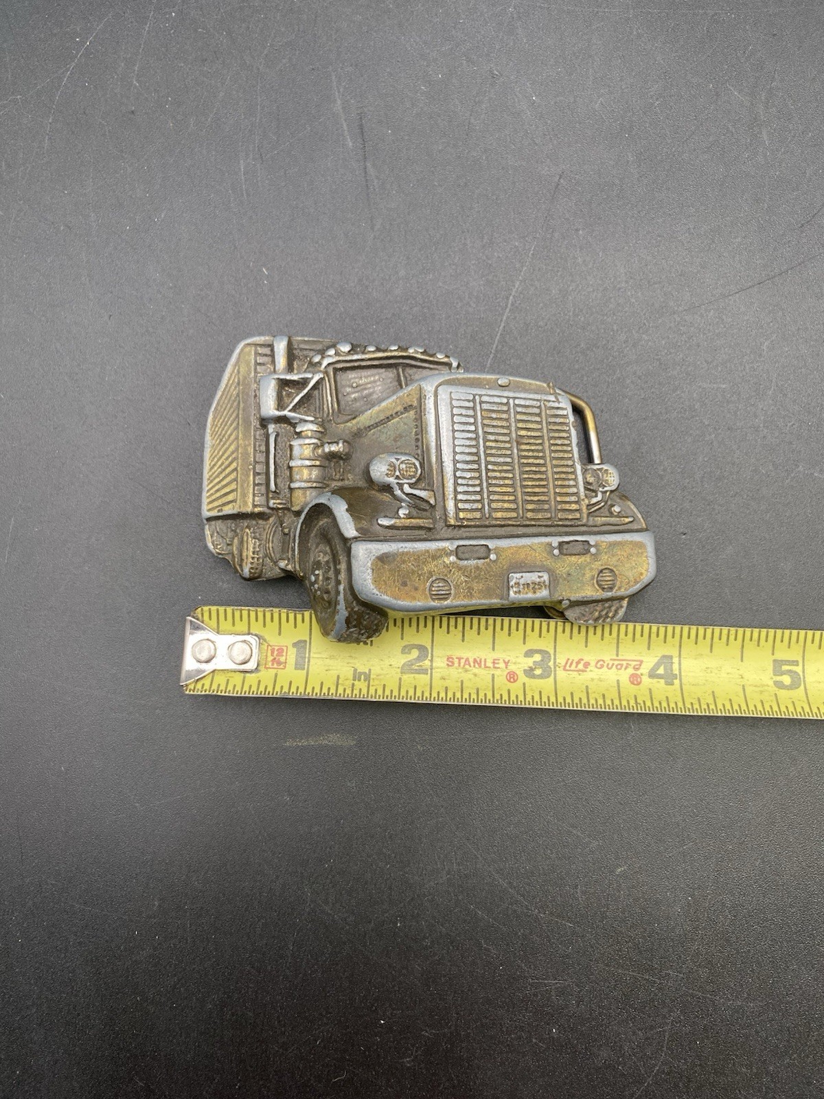 Vintage TRUCKER Belt Buckle BIG RIG Semi-Truck SOLID Metal Heavy WESTERN Cowboy