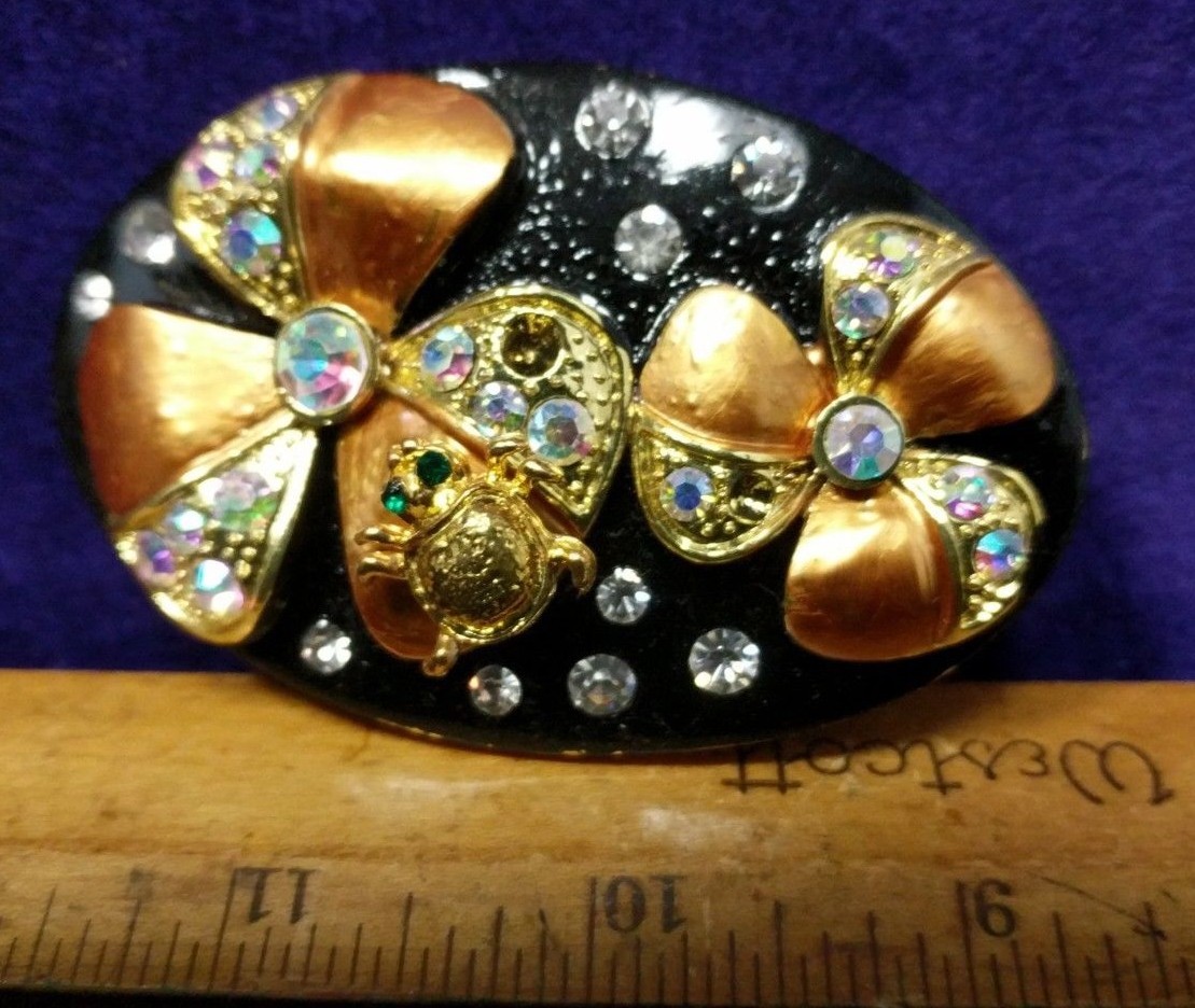 Great/Fun/Fashionable Belt Buckle Enameled Aurora Borealis Vintage Style