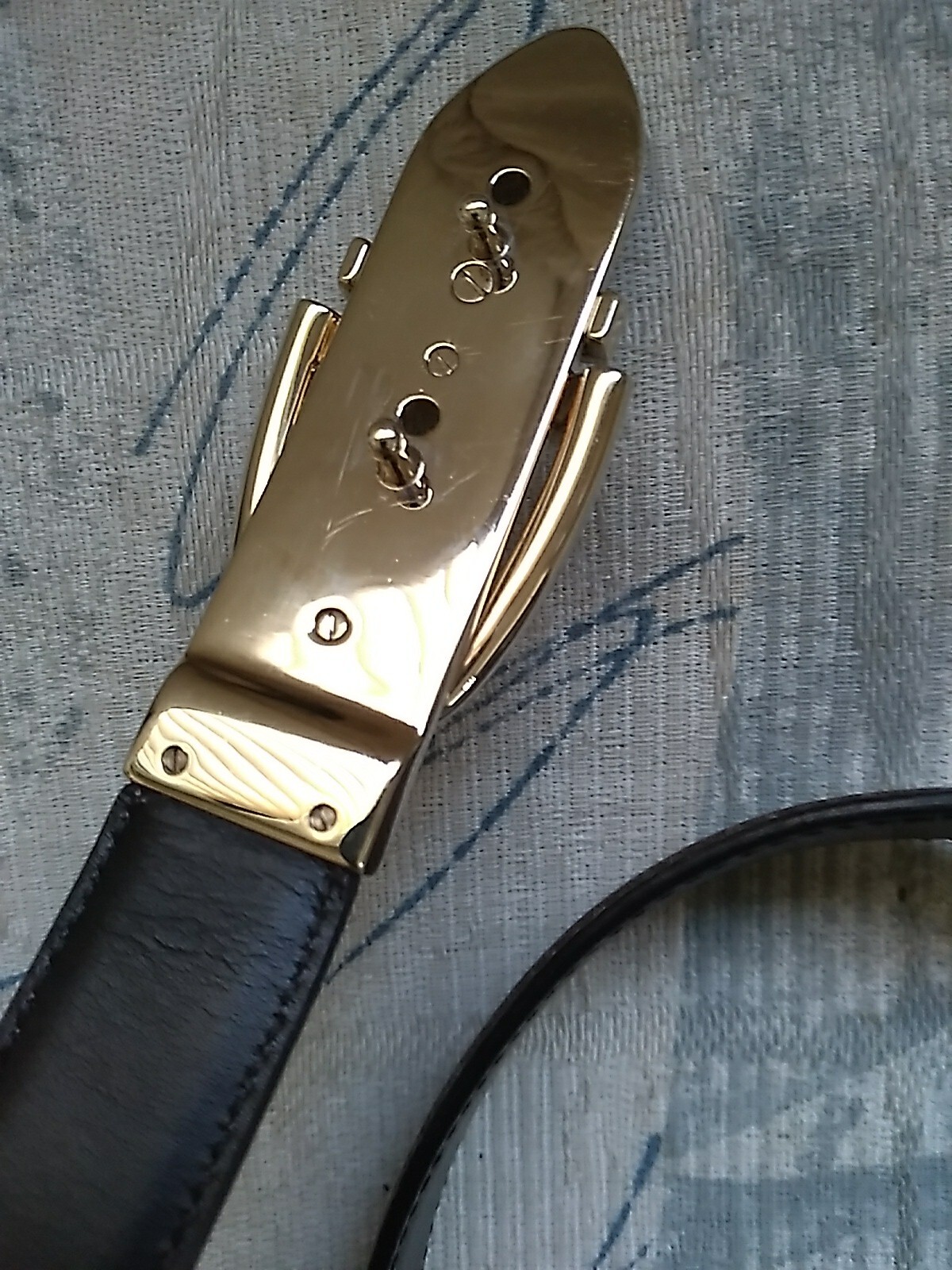 Authentic GUCCI 146440.489199.85.34 Patent Enamel Brown Leather Gold Buckle