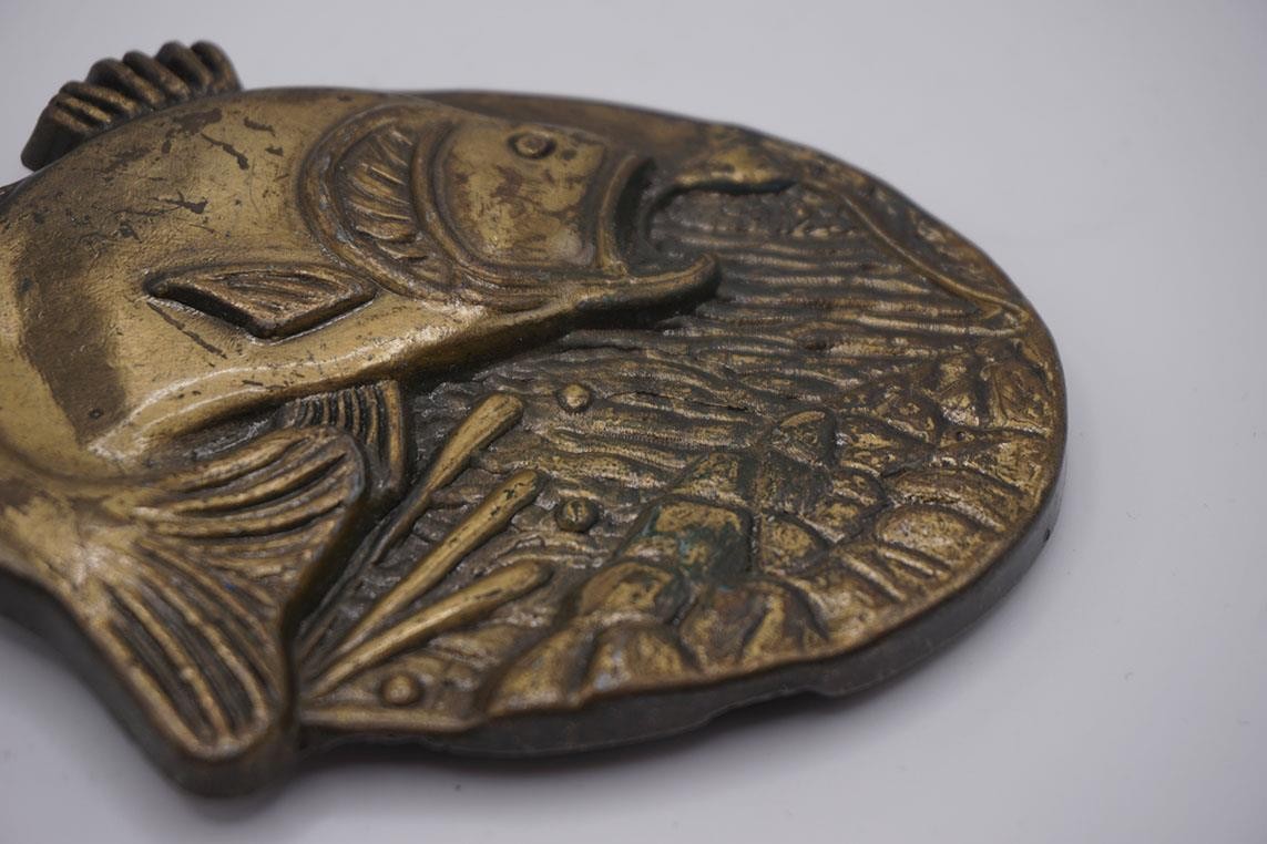 Vintage Bass Fish Belt Buckle Brass Tone Wildlife Fishing Jumping Bass Oval