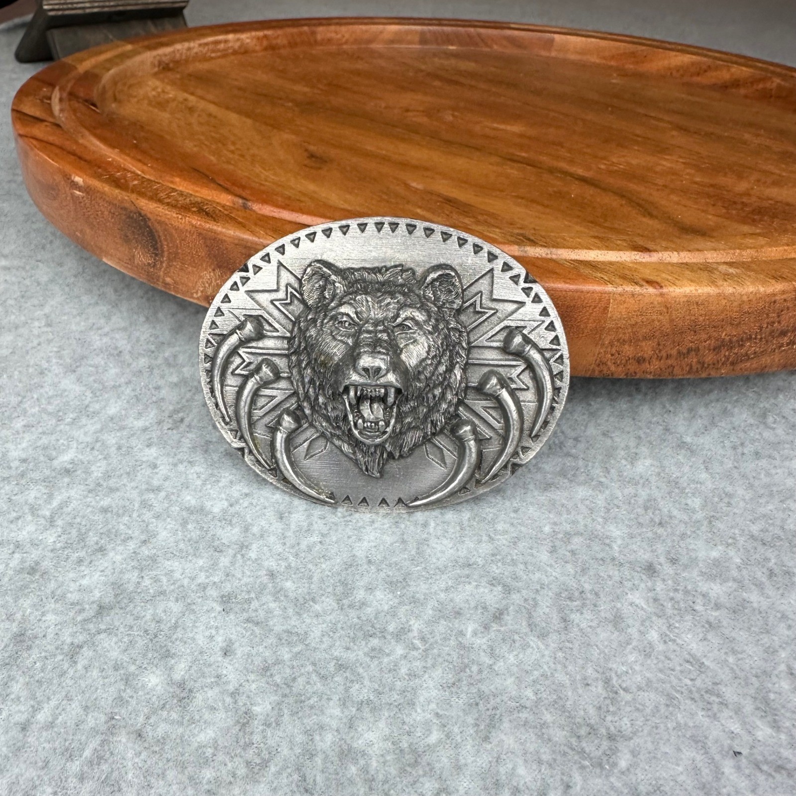 Vtg 1991 Siskiyou Buckle Co Grizzly Bear Claws Pewter Belt Buckle V-92 USA