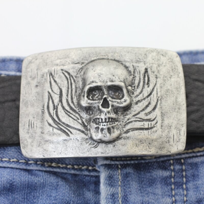 Belt Buckle Skull, Skull on Fire, Dark Silver