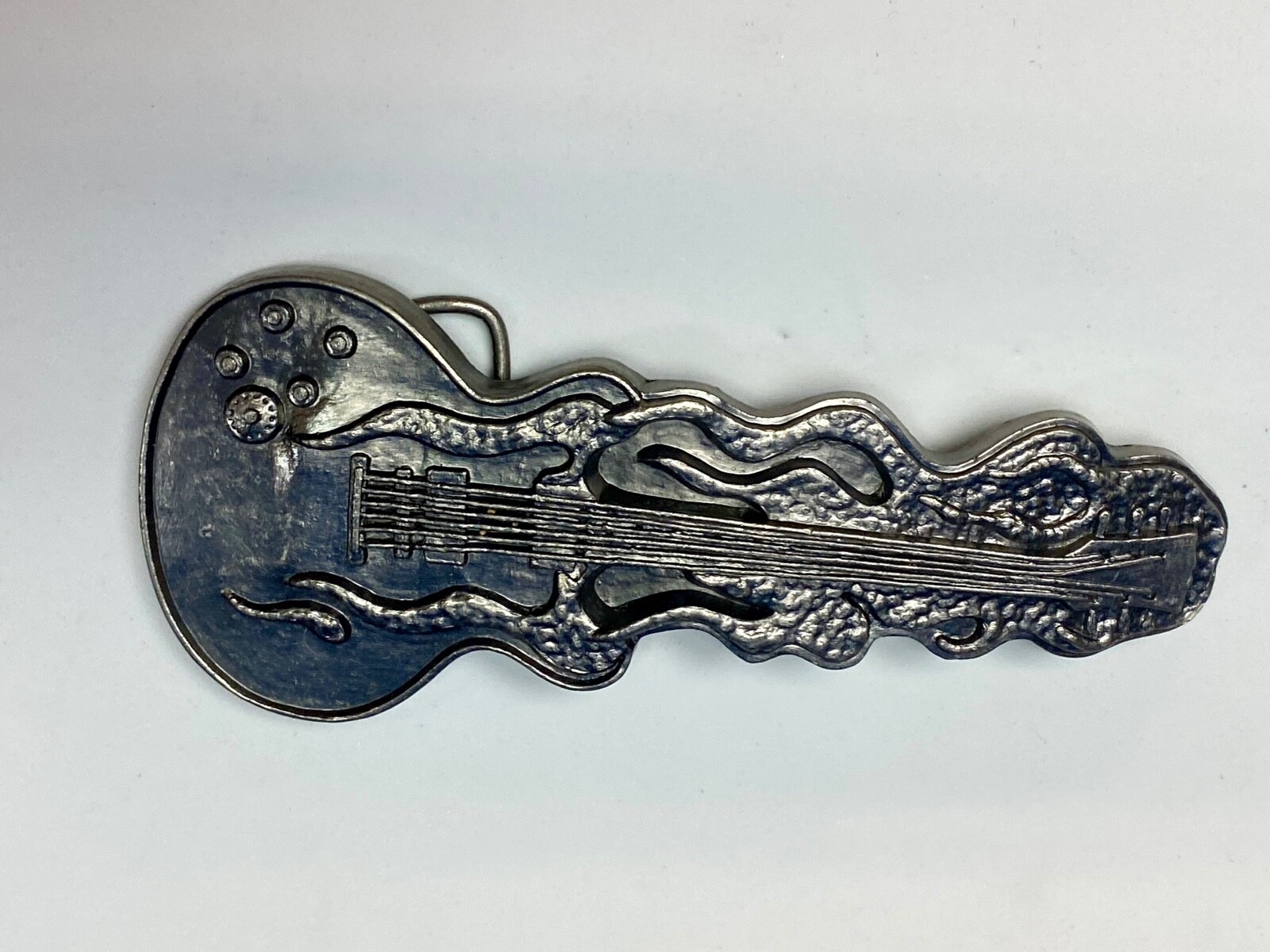 Guitar Flames 5&Prime; Wide Belt Buckle – Heavy Metal Style Figural Silver Color