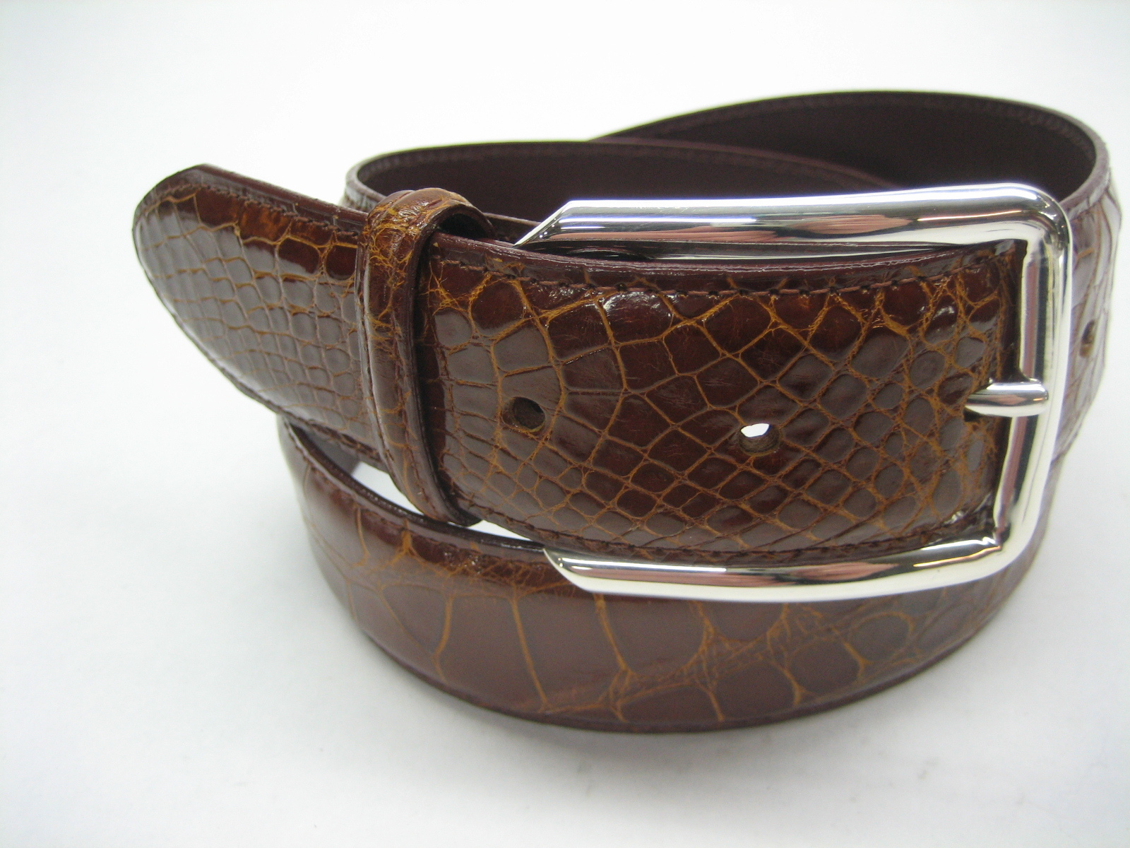 Sterling 925 buckle 1.5&Prime; Genuine Alligator belt sizes 32 to 44 SHANTPETER U.S.A.