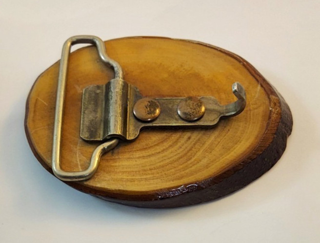 Vintage Wood Slice Attacking Eagle Belt Buckle with Bark Edge