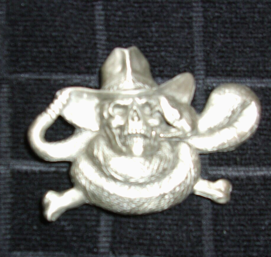 VNTG 1990 GREAT AMERICAN BUCKLE CO SILVER SKULL COWBOY HAT SNAKE BELT BUCKLE