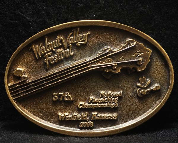 WK19152 VINTAGE 2008 **WALNUT VALLEY FESTIVAL** BLUEGRASS MUSIC MENS BELT BUCKLE