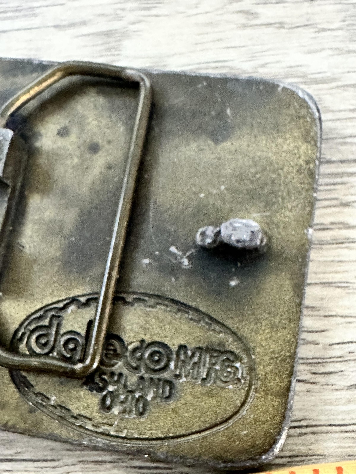 VTG Daleco Veterans WW1 Korea Vietnam Mens Belt Buckle Brass Tone broken peg