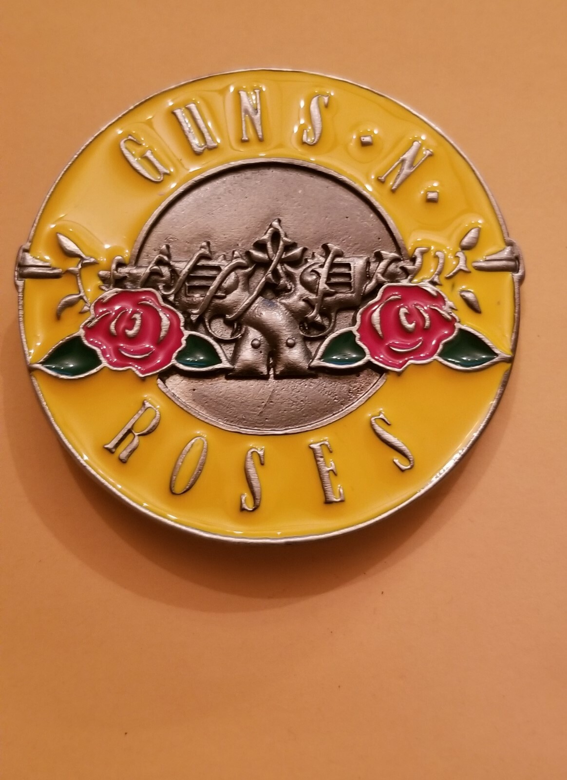 BUCKLE /BELT – GUNS-N-ROSES – HARD ROCK BAND – 3 1/4&Prime;D – STEEL/ENAMEL- 3D RAISED