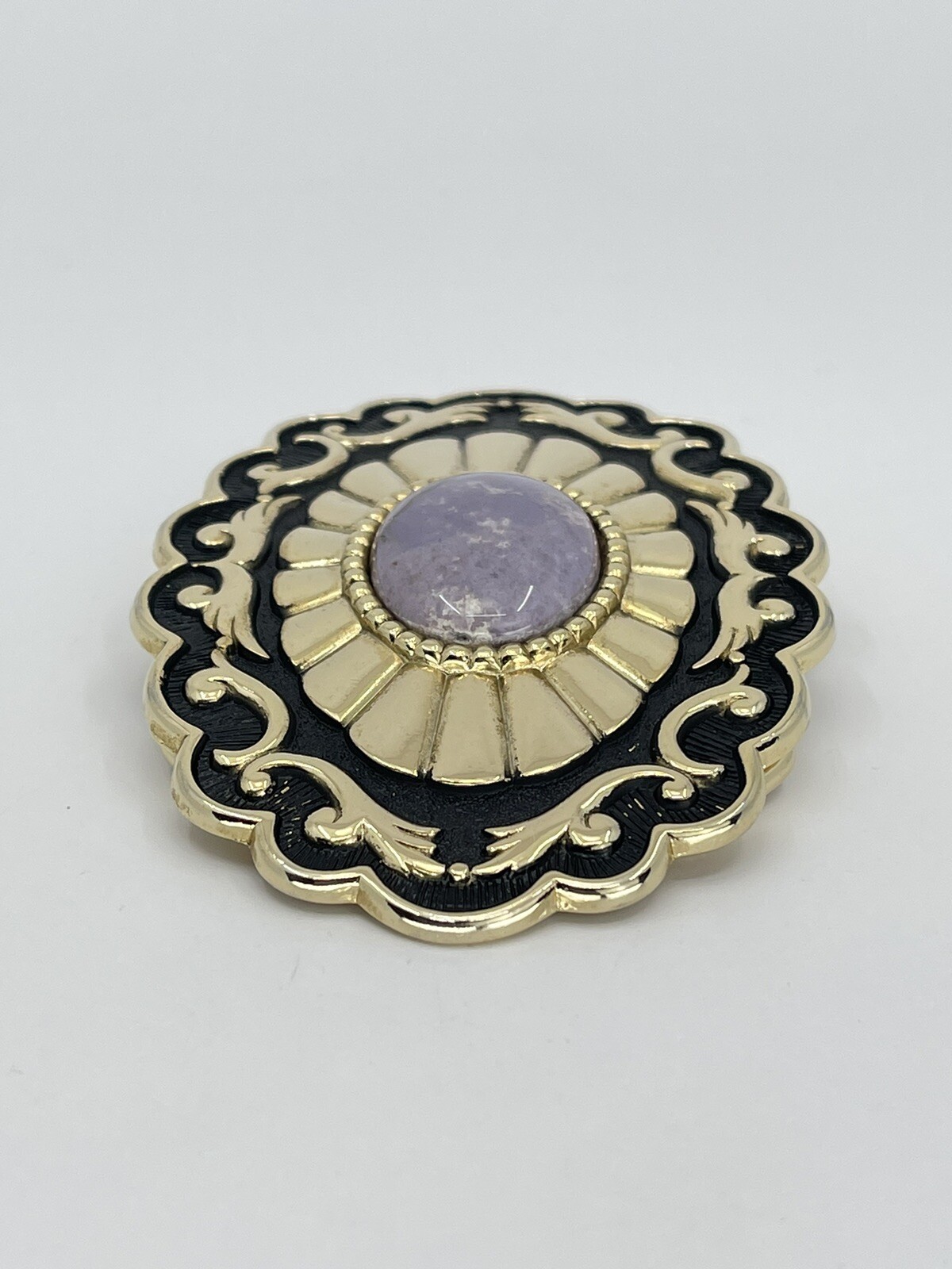 Belt Buckle Lavender Jade Cabochon oval gold tone black enamel background
