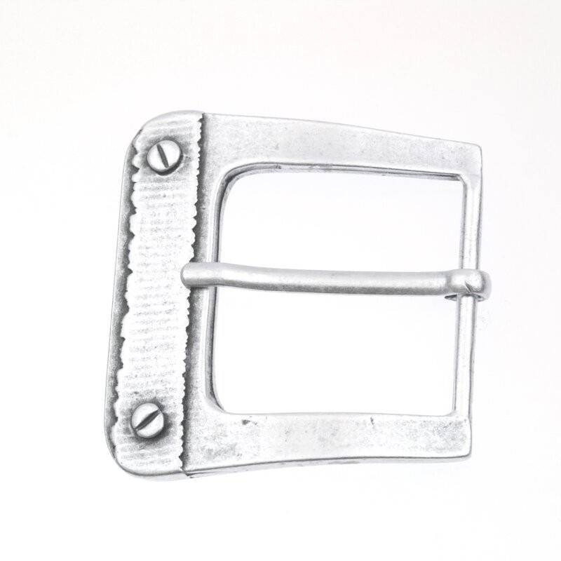 Pin Buckle Belt Buckle with Ornament – Classic Metal Design