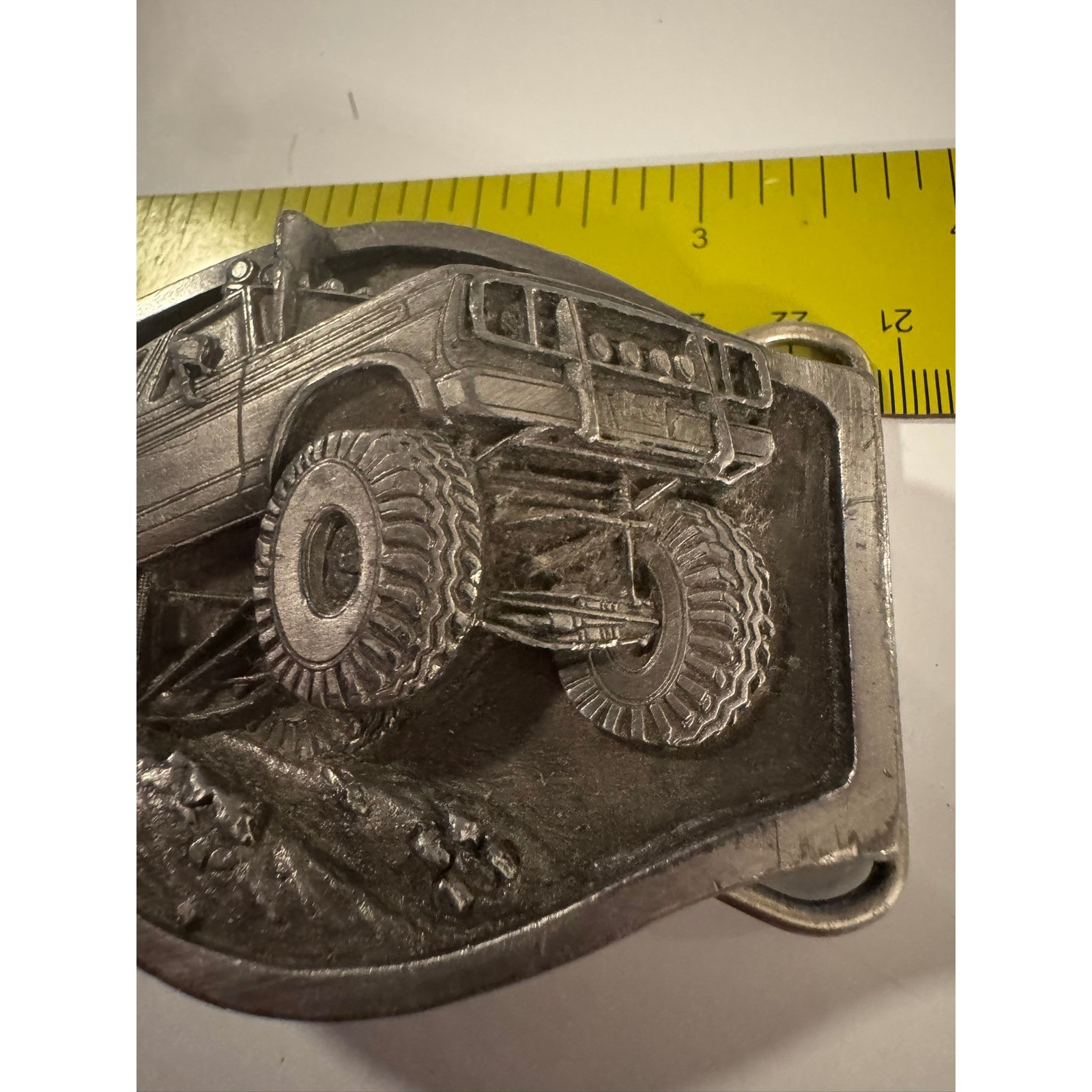 Vintage Monster Truck 4×4 Off Road SUV Belt Buckle Silver Tone 3D Relief 1988