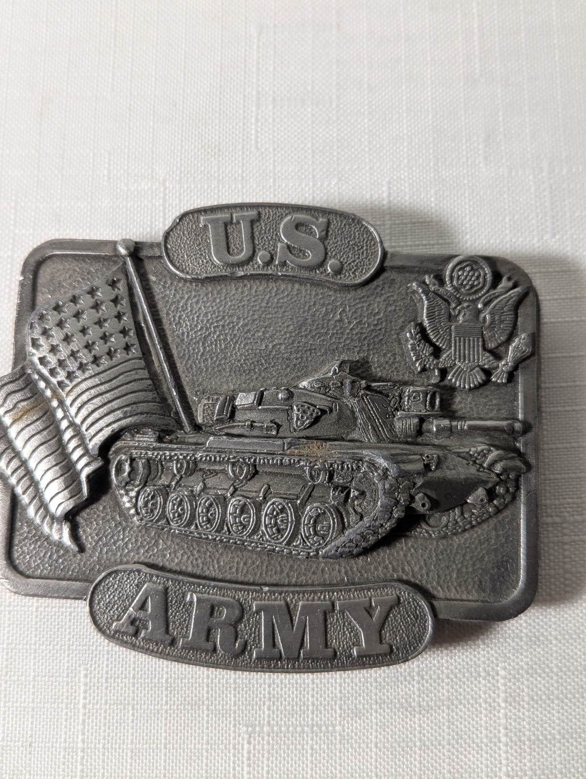 Vintage Bergamot 1982 U.S. Army Tank & USA Flag Brass Belt Buckle United States