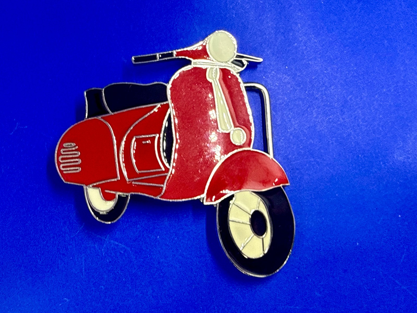 Red & Black White Vespa Classic Scooter Motorcycle Design NOS Belt Buckle