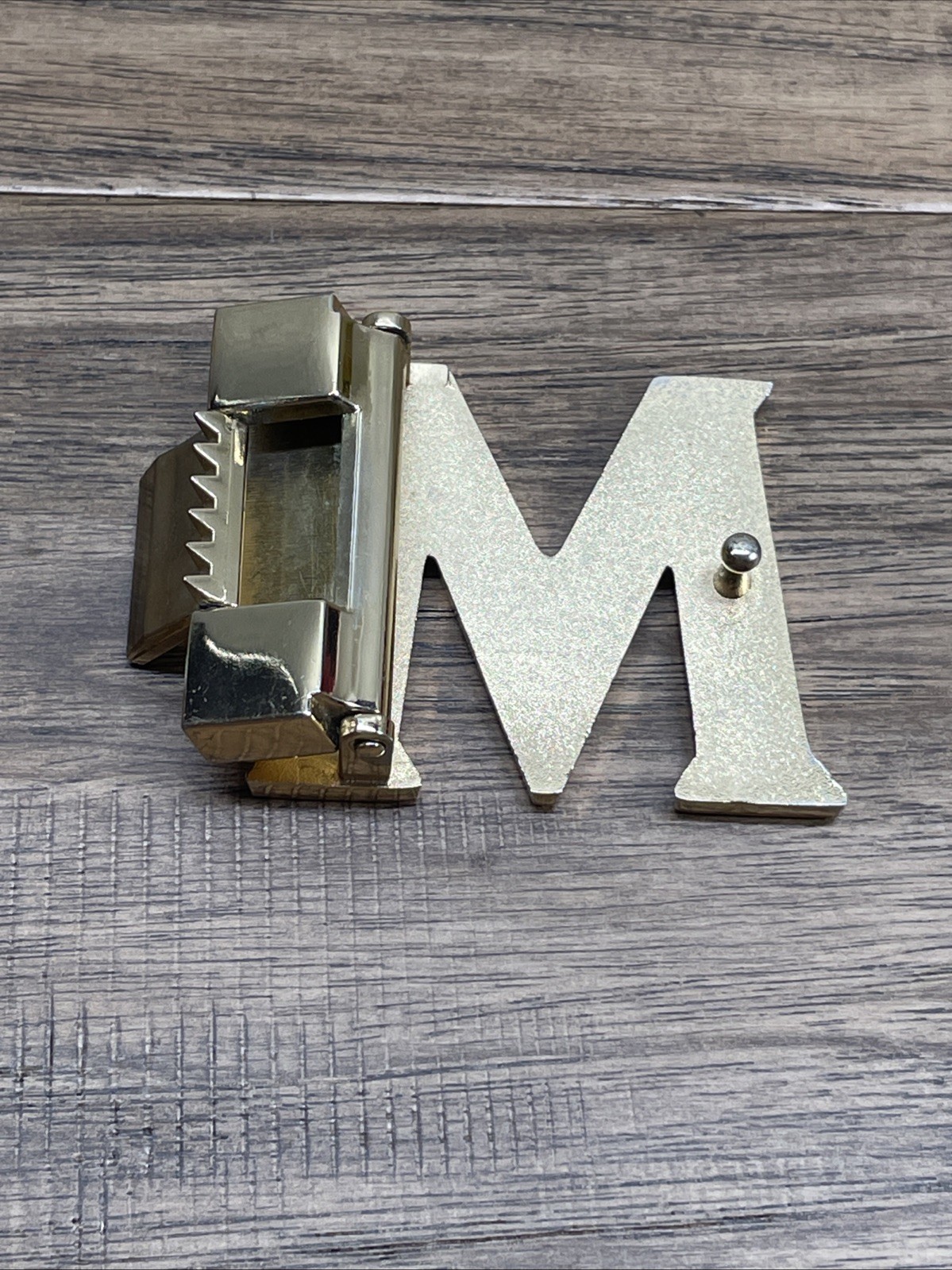 MCM Gold Tone Belt Buckle No Belt Men&rsquo;s Accessories KG