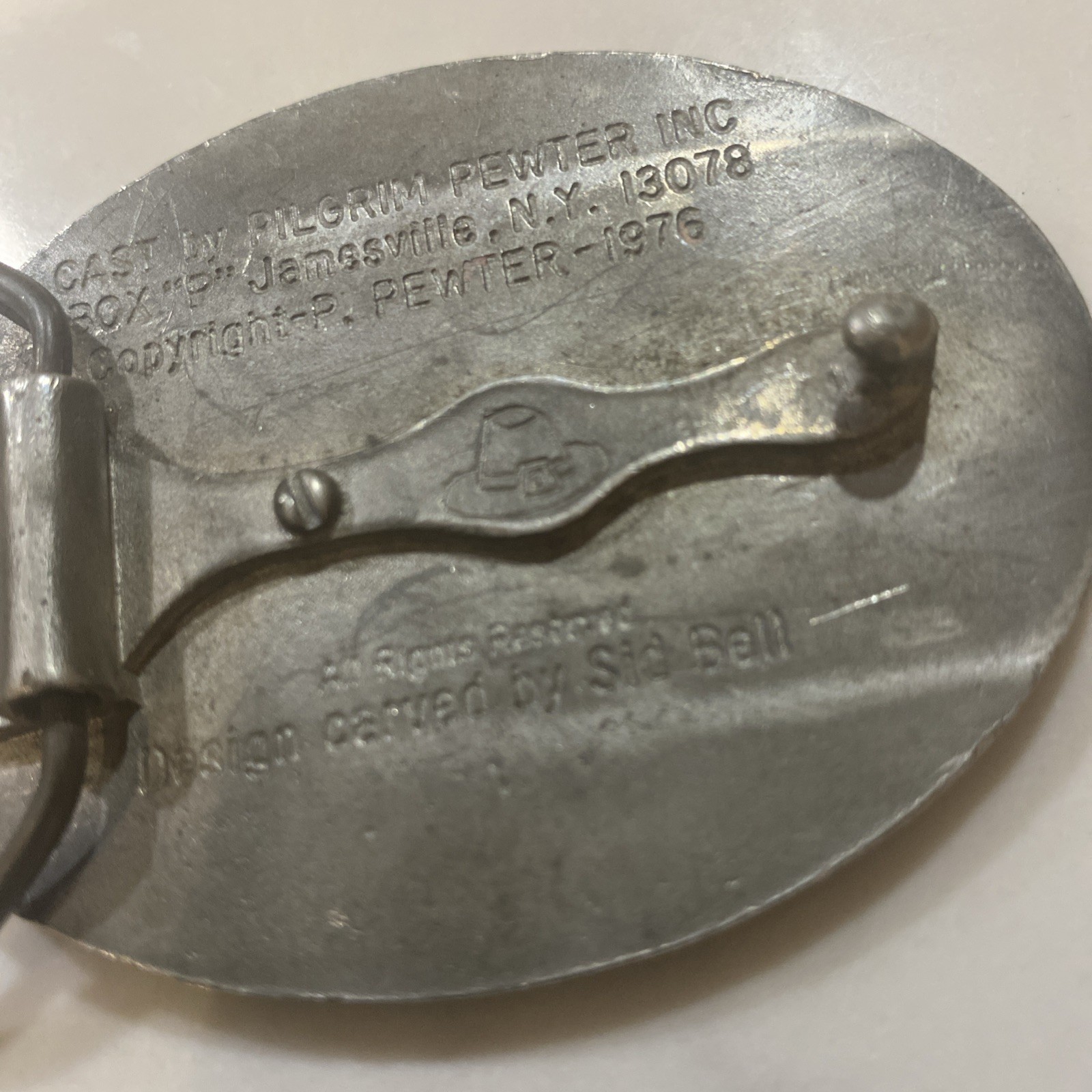 Vintage 1976 Pilgrim Pewter Inc. Sid Bell Design Oval Running Buck Belt Buckle