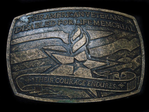 TA09172 GREAT *THE AMERICAN VETERANS DISABLED FOR LIFE MEMORIAL* MILITARY BUCKLE