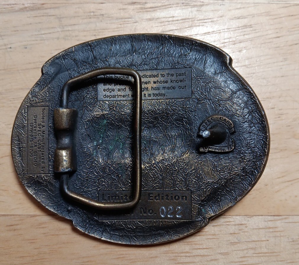 Fire Department Firefighter Fireman Firetruck Belt Buckle 1991 Responder VINTAGE