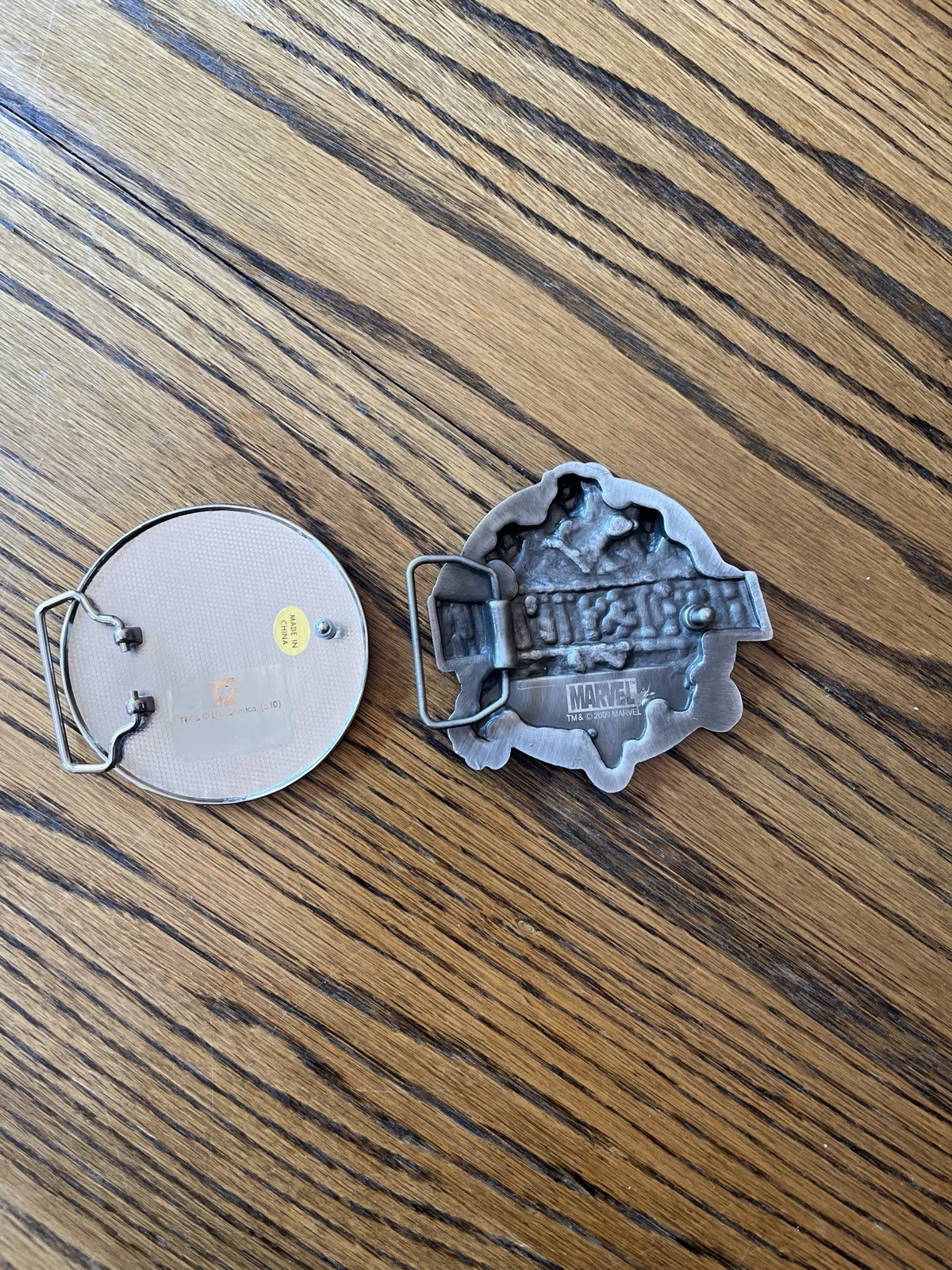 2009 MARVEL Comic HEROES VS VILLAINS And Green Lantern BELT BUCKLE