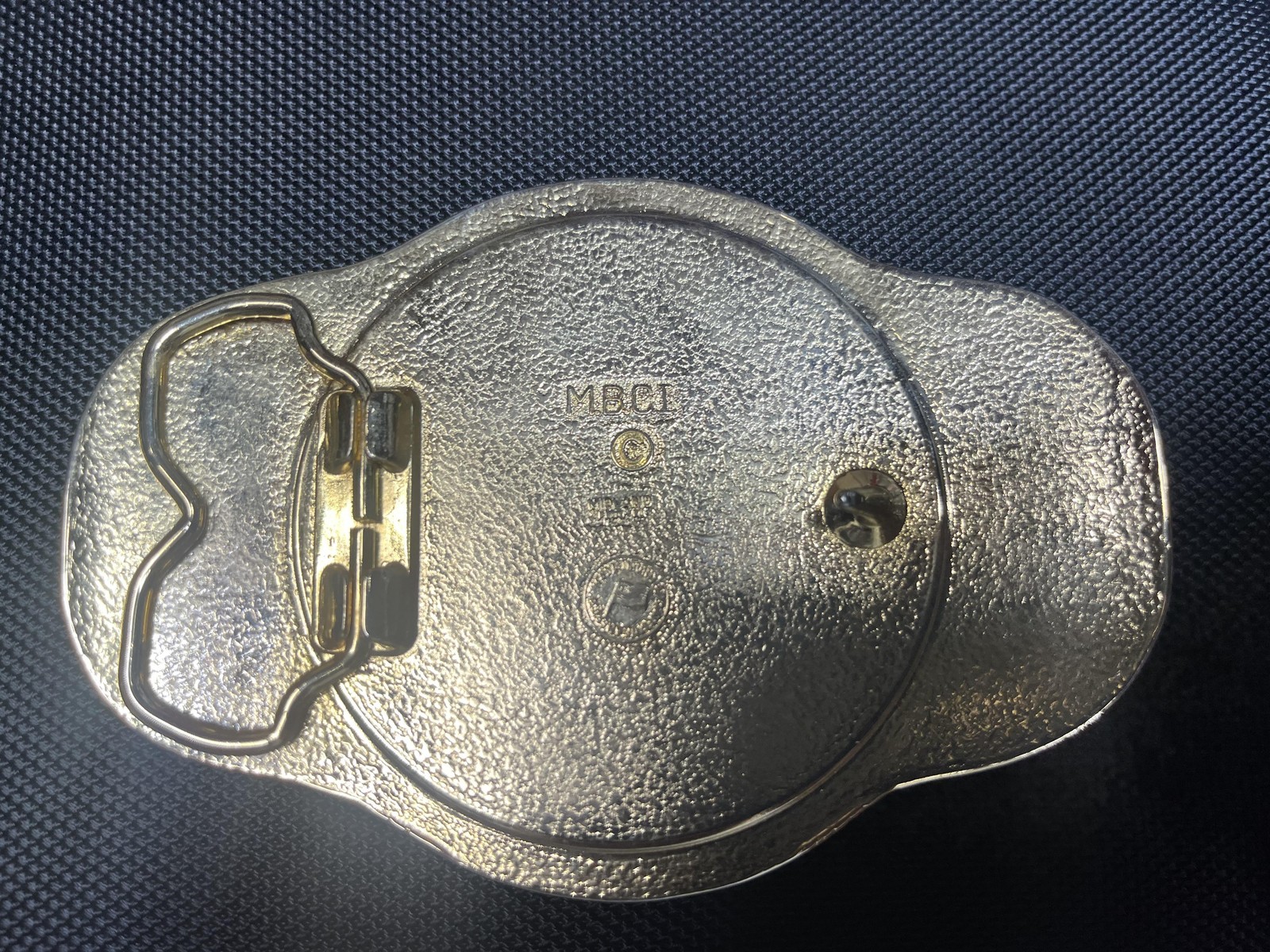 MBCI Belt Buckle Mens Gold Tone Western Cowboy Rodeo Roping Longhorn Enamel