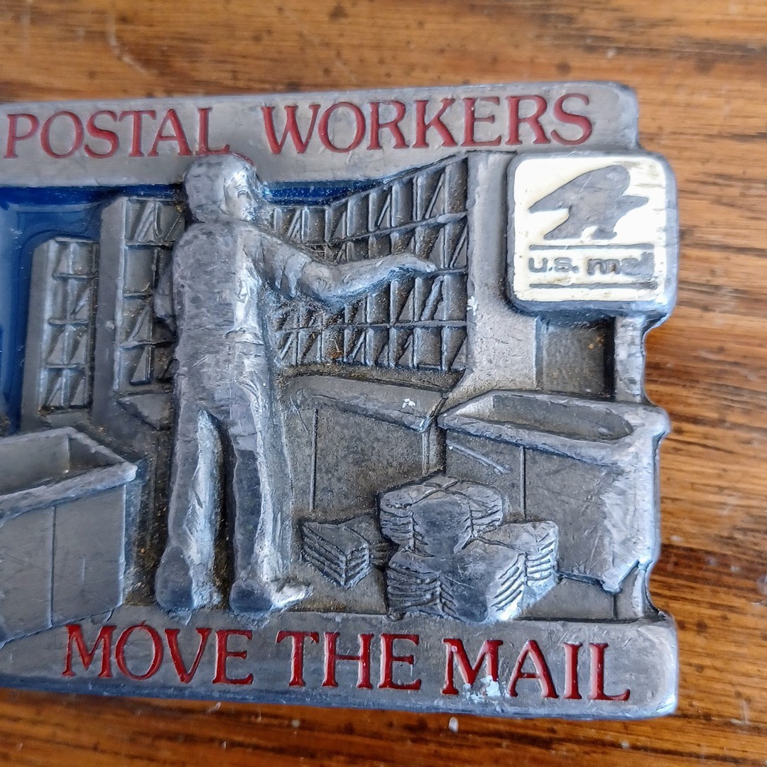 VTG Postal Workers Move the Mail US Postal Service Mailman Belt Buckle enamel