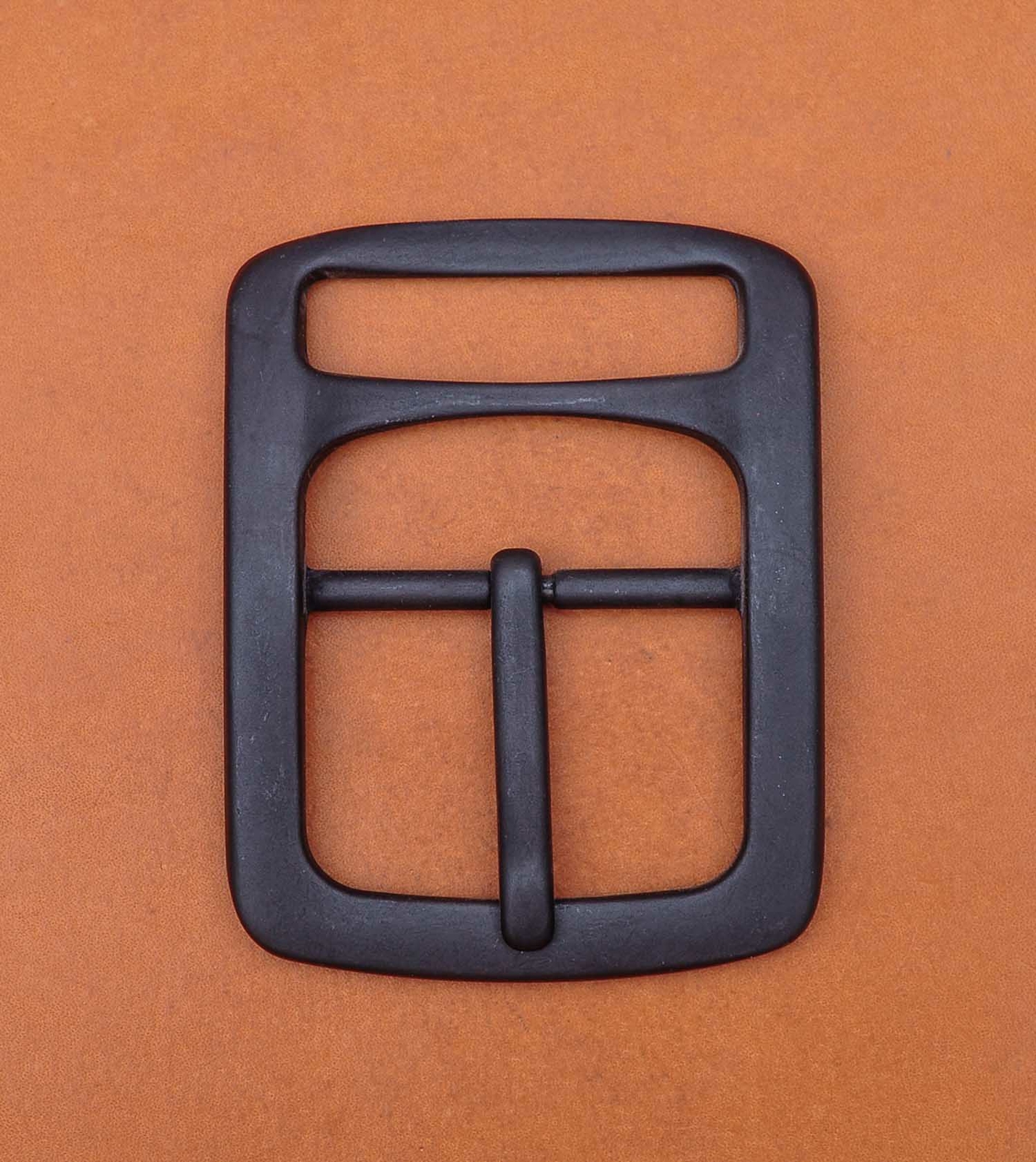 1-1/2&Prime; Heavy Duty Solid Black Matte Center Bar Leather Belt Buckle Replacement