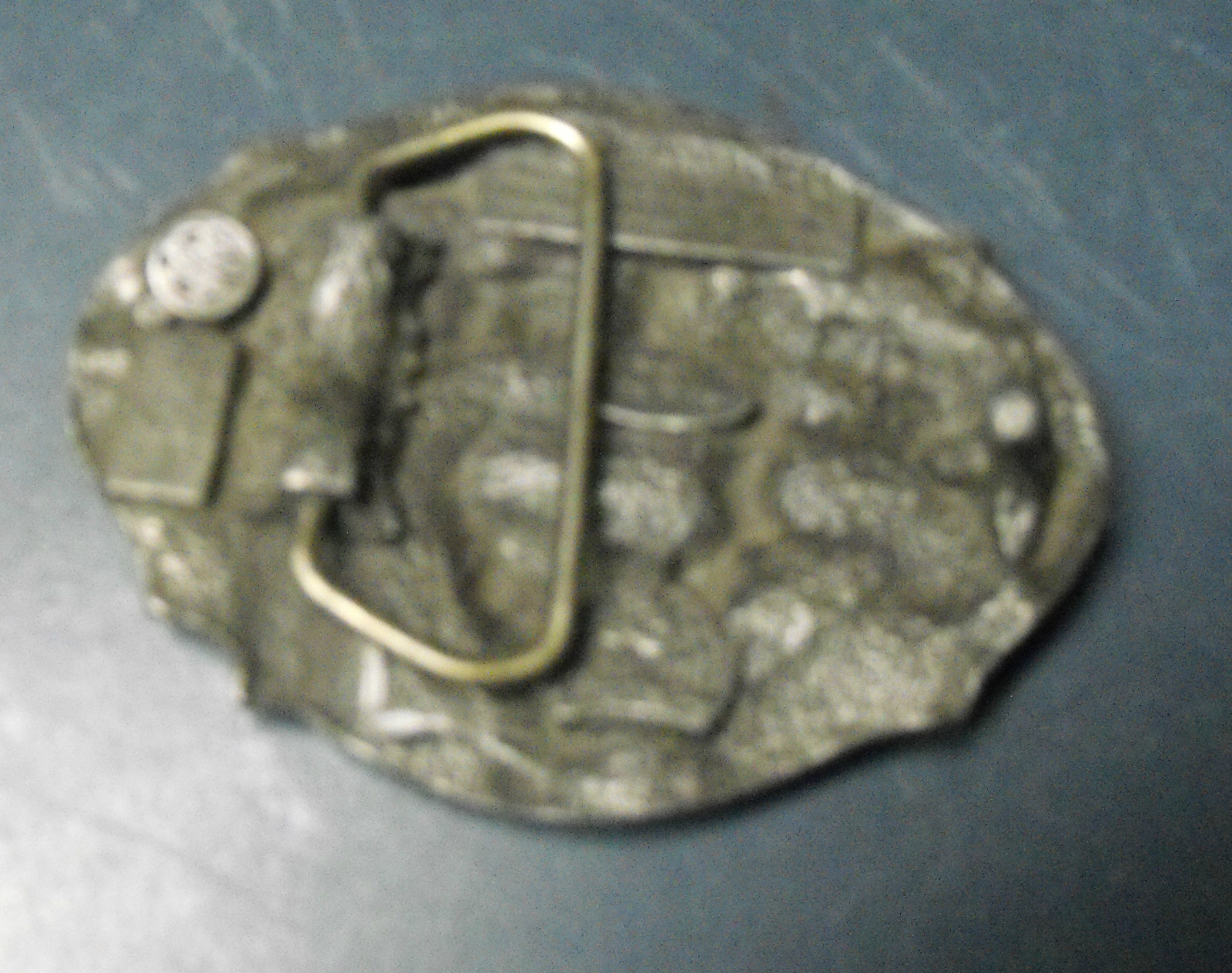 VINTAGE 1987 SISKIYOU DEER BOWHUNTING BELT BUCKLE PEWTER 3 1/4&Prime; X 2 1/2&Prime;