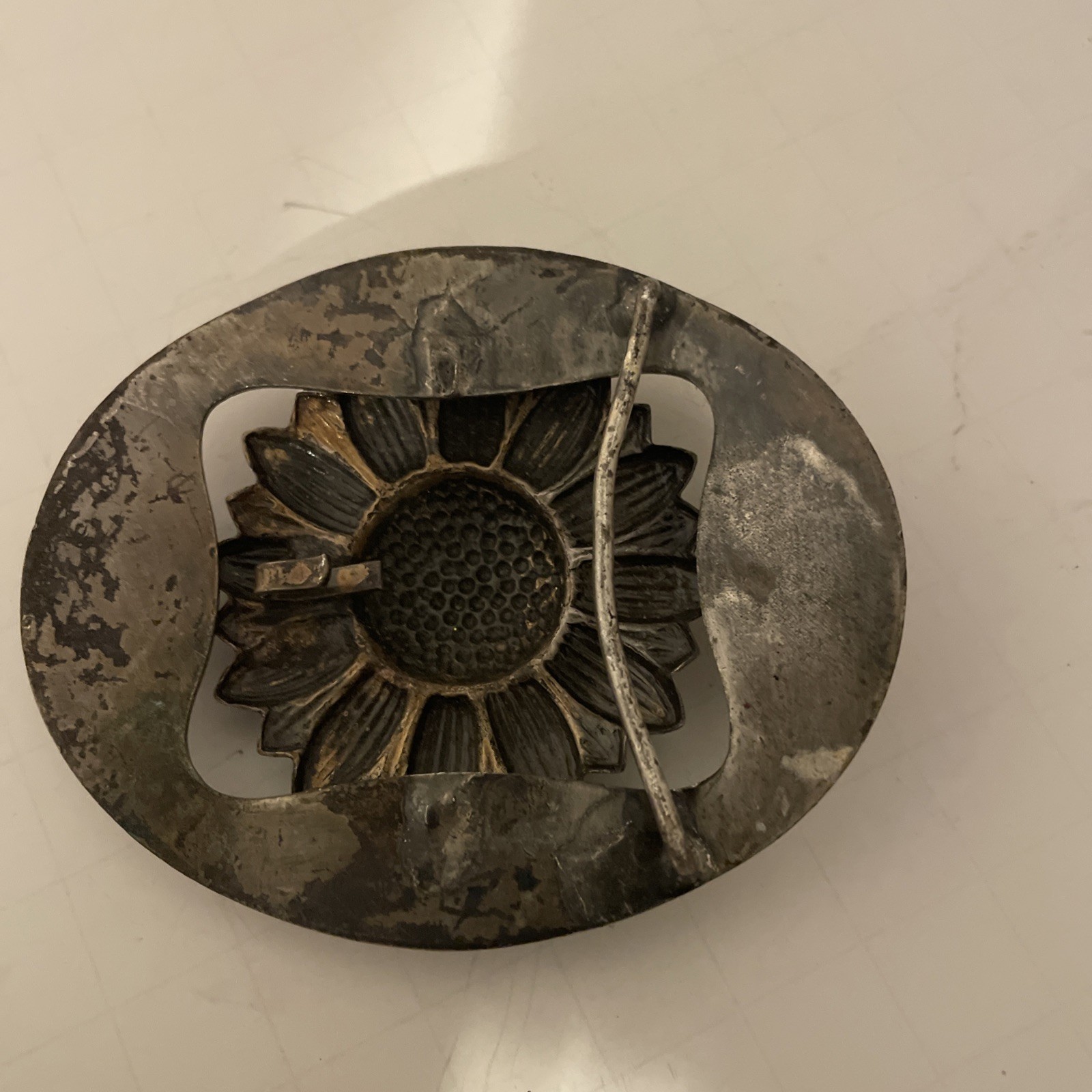 Vintage Flower Oval Belt Buckle – Stamped –