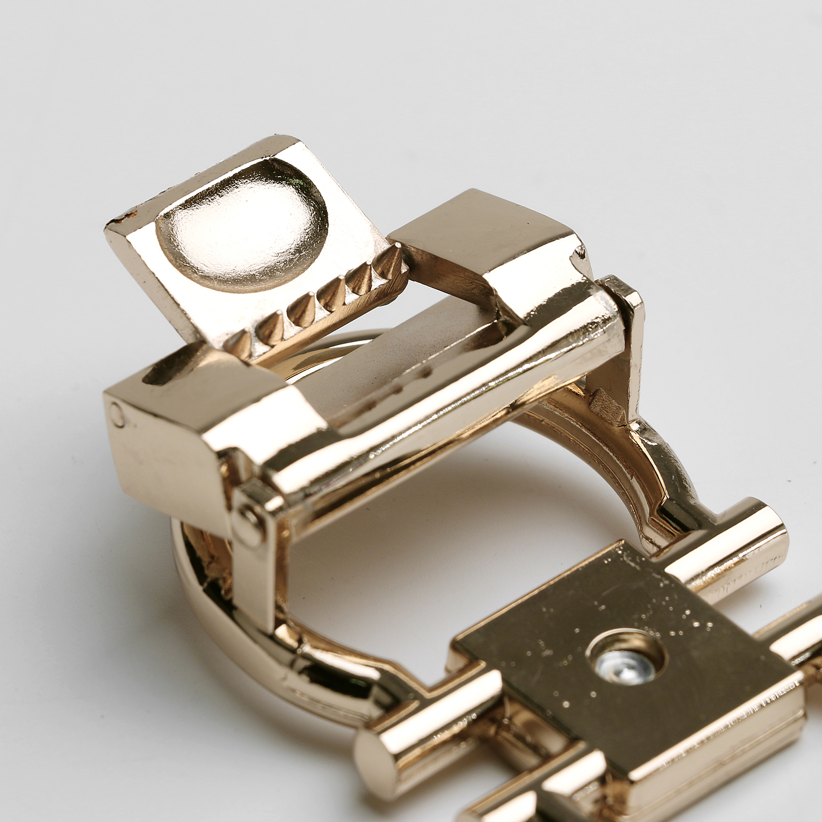 Salvatore Ferragamo Alloy Horseshoe Buckle Gold for 34-35mm leather strap