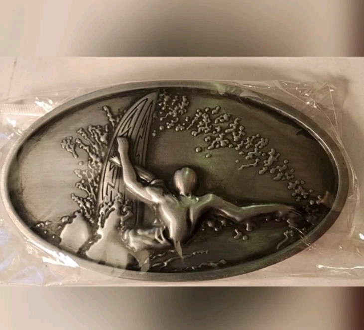 New surfer surfing surf ocean wave hawaiian silver hawaii hawaiian Belt buckle