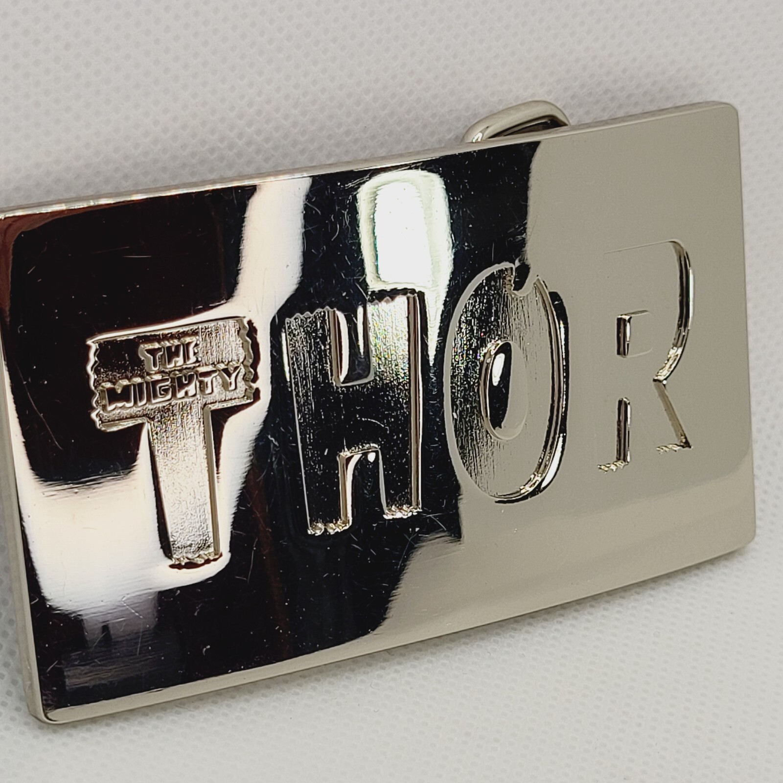 The Mighty THOR Solid Metal Men&rsquo;s Belt Buckle Silver Shiny Chrome Marvel 2011
