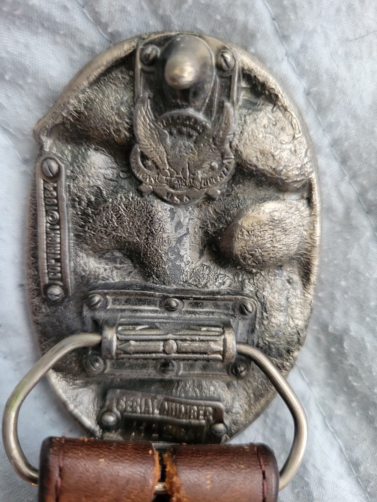 THE GREAT AMERICAN BUCKLE CO two deer BUCKLE and LEATHER BELT size 40