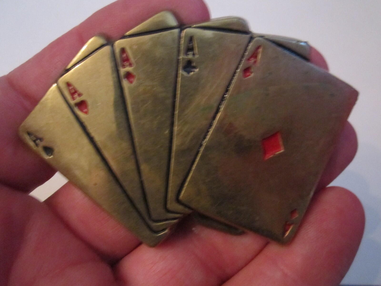 VINTAGE POKER FIVE CARD ACE BELT BUCKLE – SOLID BRASS – GW-17