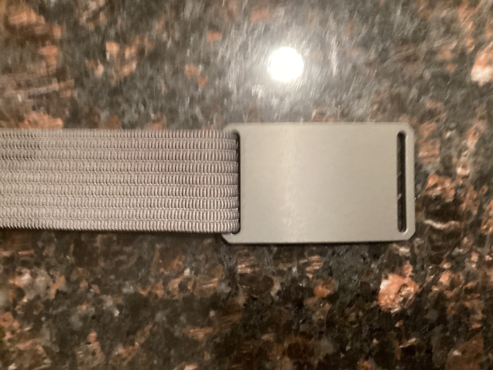 Grip6 36 inch gun medal casual W/ Grey Buckle w/ strap. New 1,75 Width