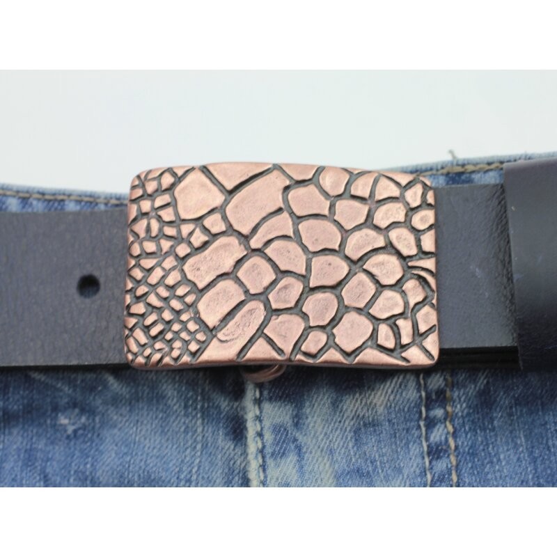 Croco Look Metal Belt Buckle – Textured Design, Elegant & Modern