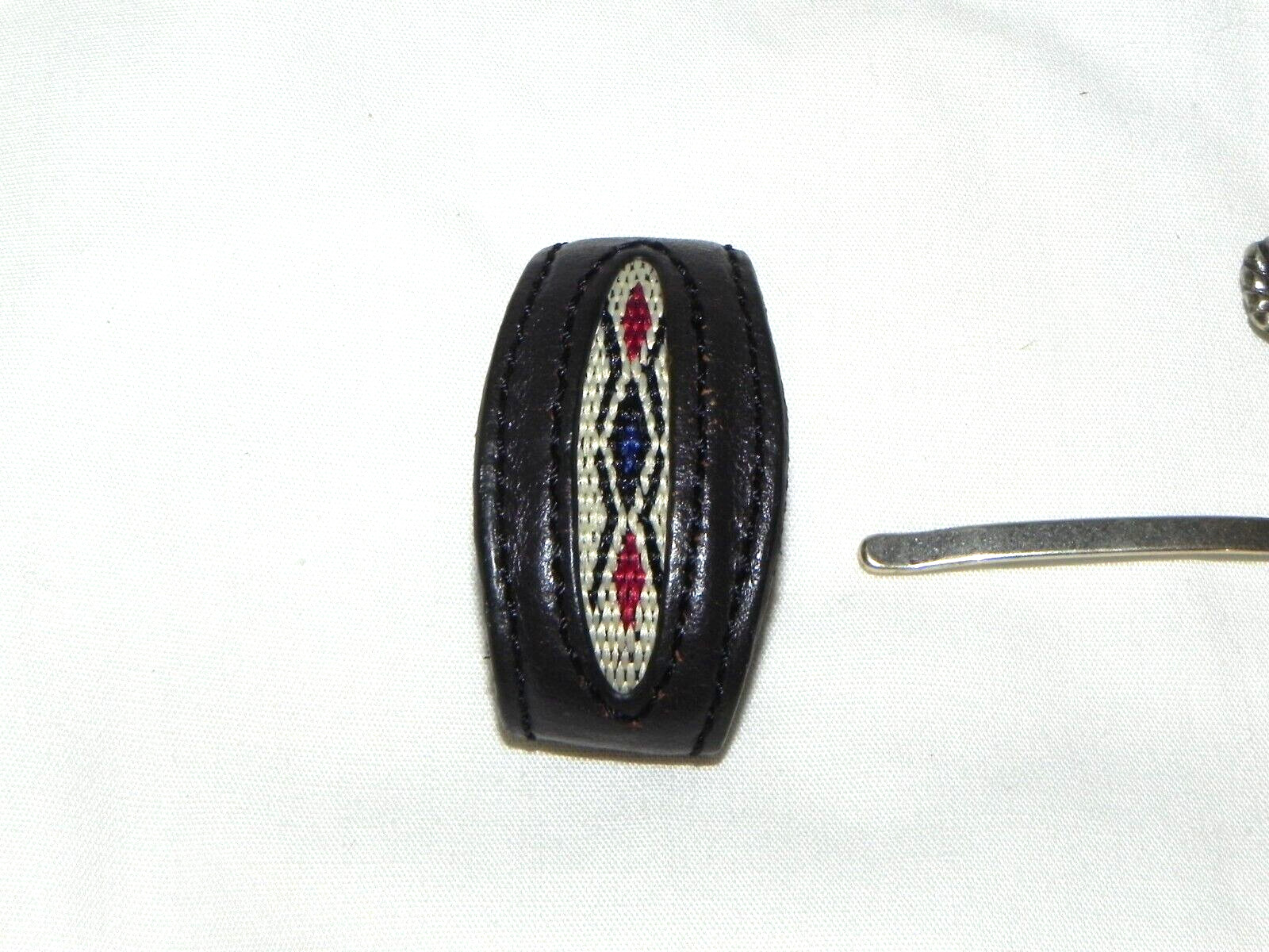Silver Color Belt Buckle & Belt holder, Nice shape. 2-1/4&Prime;