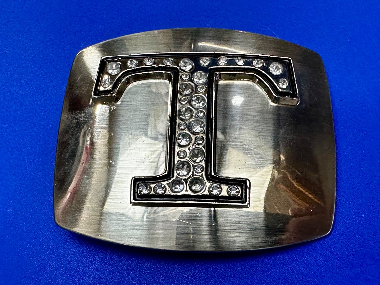 Letter Initial T – Silver color Vintage Belt Buckle – Missing Rhinestone?