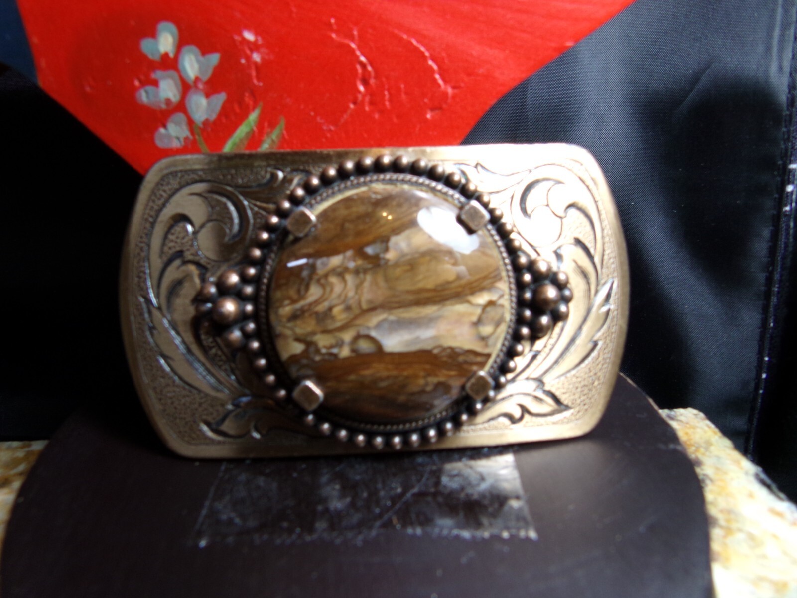 Unisex Belt Buckle, Brass with a Brown & Cream-Colored Stone, 3 1/2&Prime; X 2&Prime;