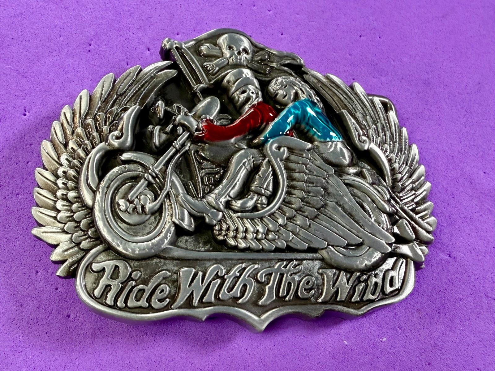 Ride With The Wind Wings Skull Flag Motorcycle Bikers Riders Cutout Belt Buckle
