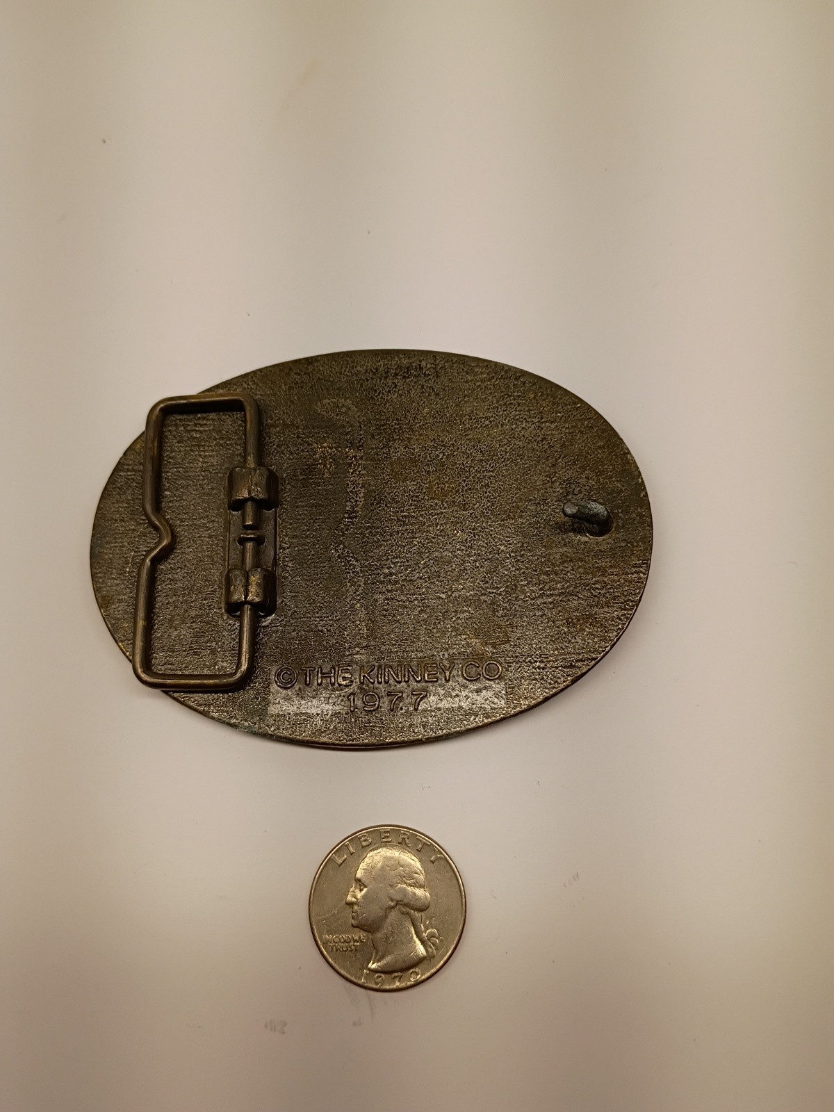 Vintage 1977 The Kinney Co « Don » Oval Metal Belt Buckle