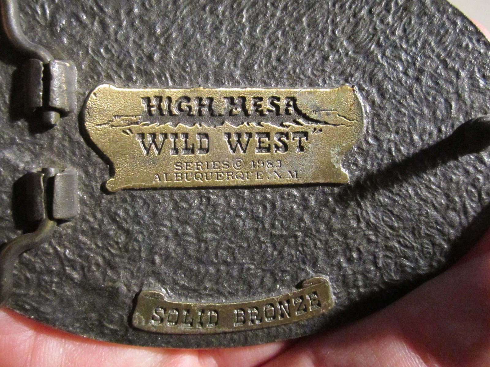 1983 TEXAS RANGERS BELT BUCKLE SOLID BRONZE – HEAVY – GW-26