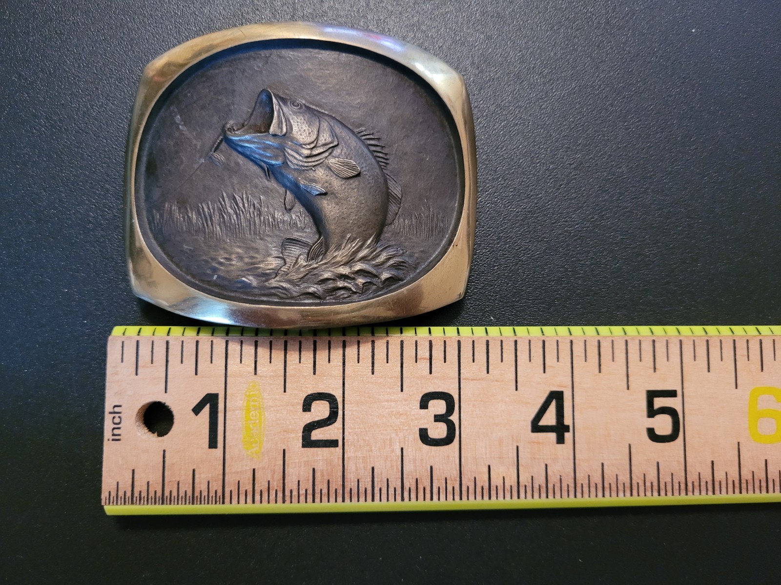Vintage 1978 SL Knight Sculpture Bass Fly Fishing Belt Buckle Solid Bronze USA
