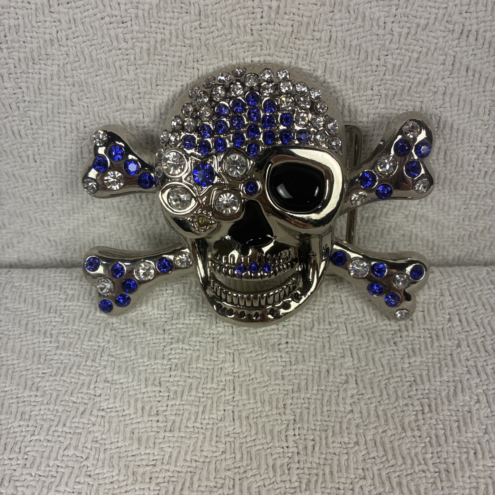 Belt Buckle Skull With Crossbones Blue Clear Rhinestones New No Tags
