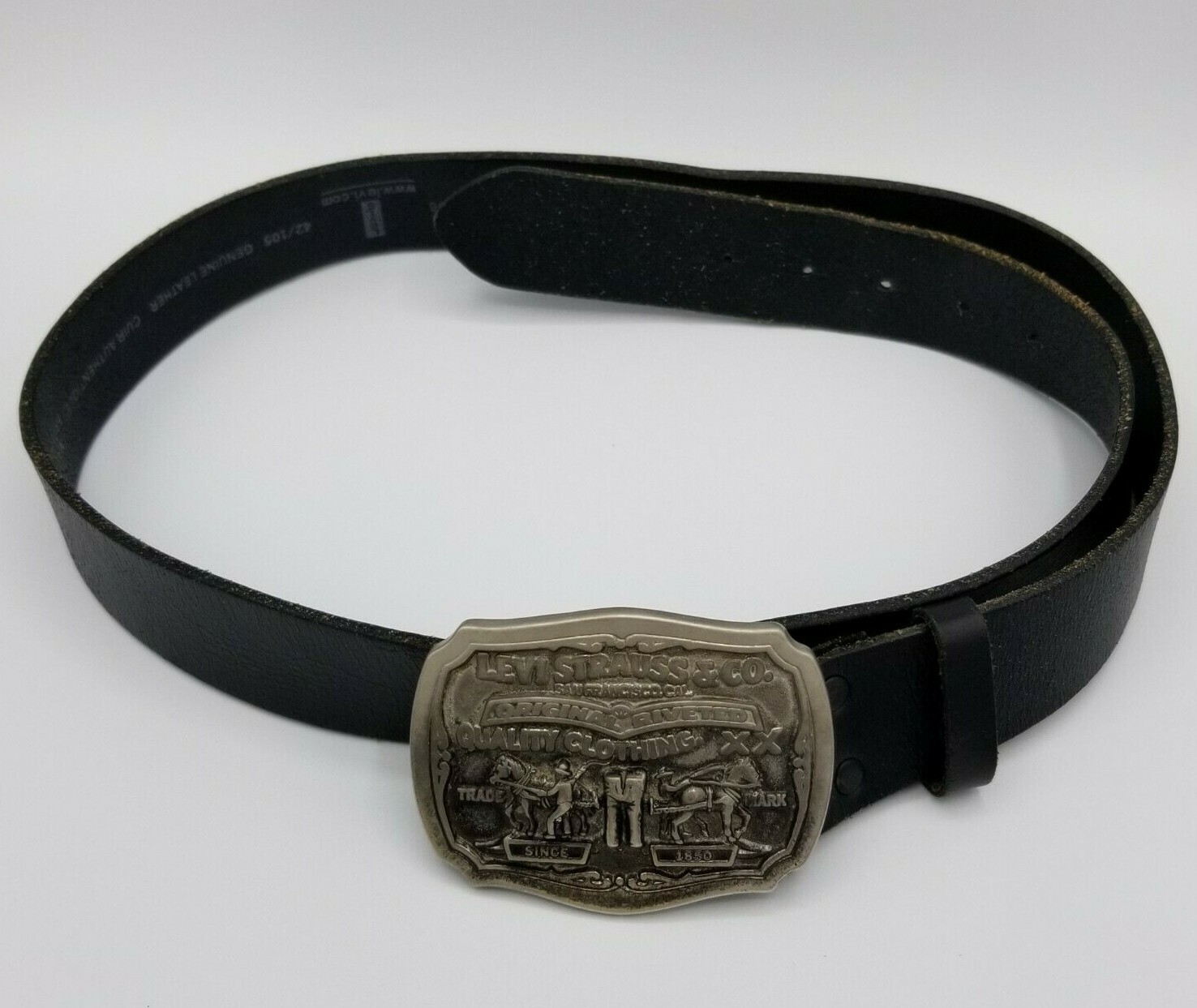 Levi&rsquo;s Leather Belt Black Two Horse Brand Limited Edition Buckle Size 42/105