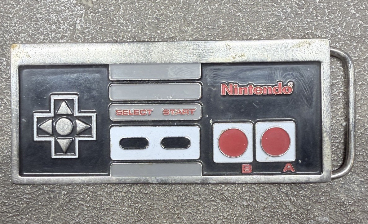 Vintage Nintendo Controller-Belt Buckle 1990’s Super Mario Brothers